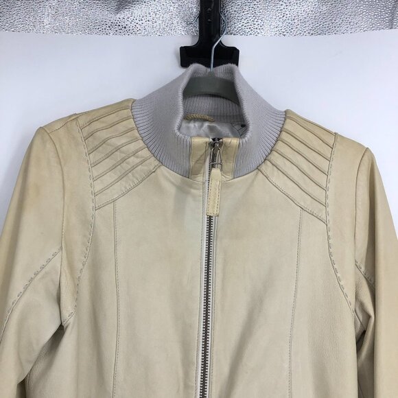 Aritzia Mackage Beige/Cream Lamb leather bomber style moto jacket size L - Picture 4 of 16